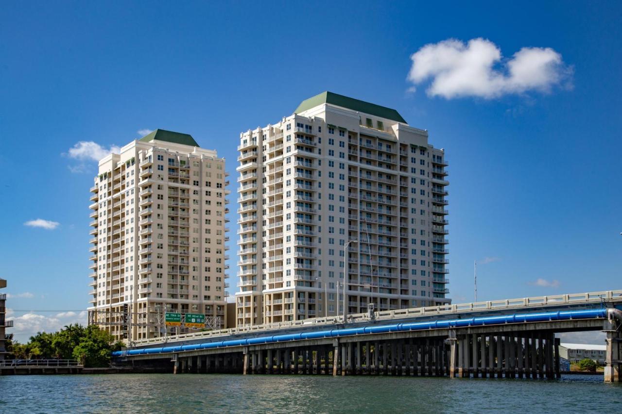 Mare Azur Miami Luxury Apartments By Grand Bay Exterior photo